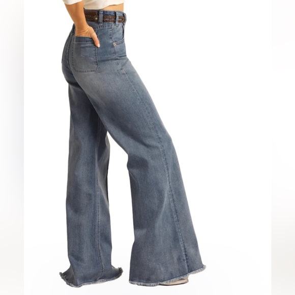Rock & Roll Cowgirl Blue Flare Jeans - Picture 3 of 8